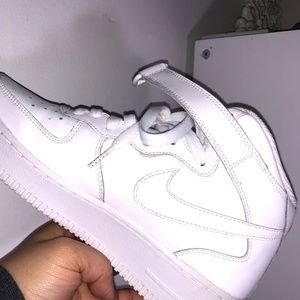 LIKE NEW! All White Nike Air Force 1 XXV Mid